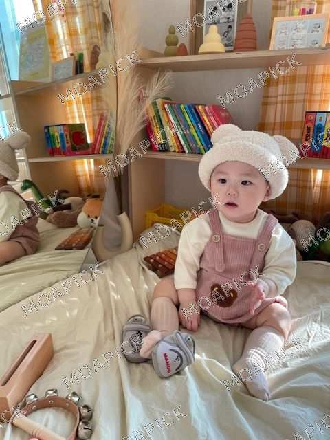곰멜빵슈트