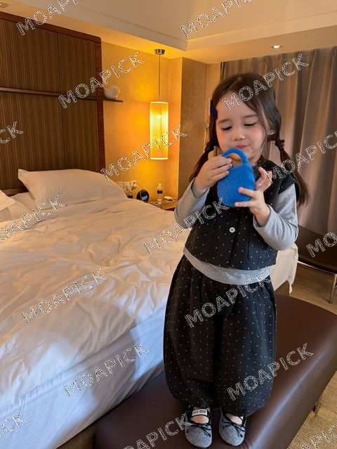 샤잉이너티셔츠