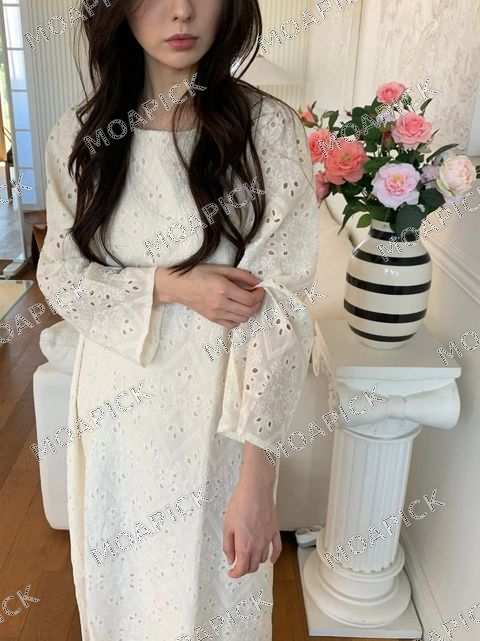 긴팔펀칭레이스원피스